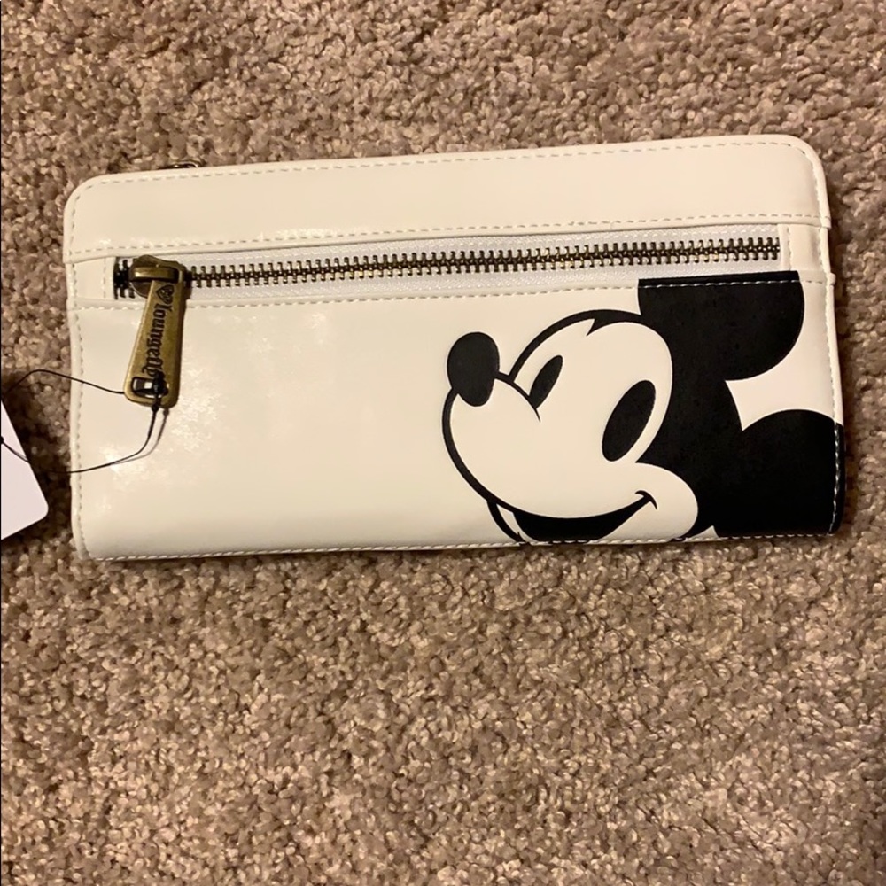 Loungefly Wallet